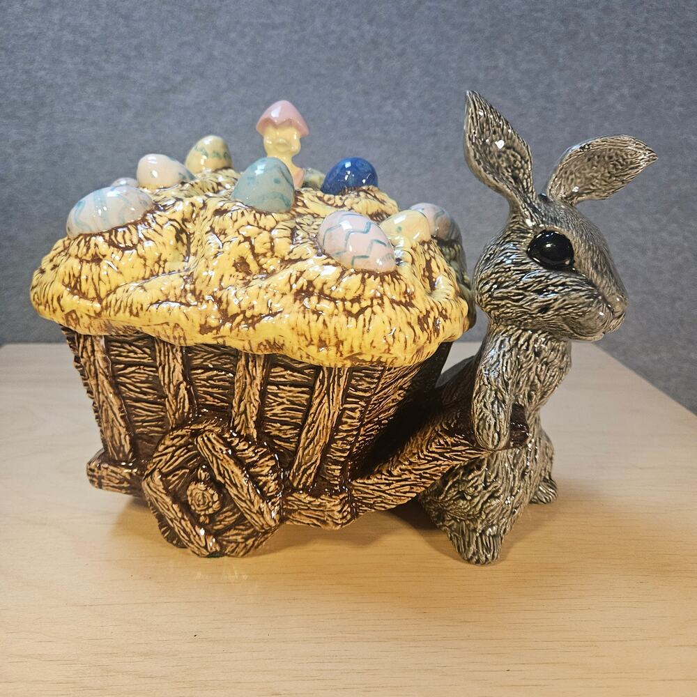 VTG 1979 Nowell’s Mold Ceramic Easter Bunny Pulling Egg Cart Wagon Cookie Jar